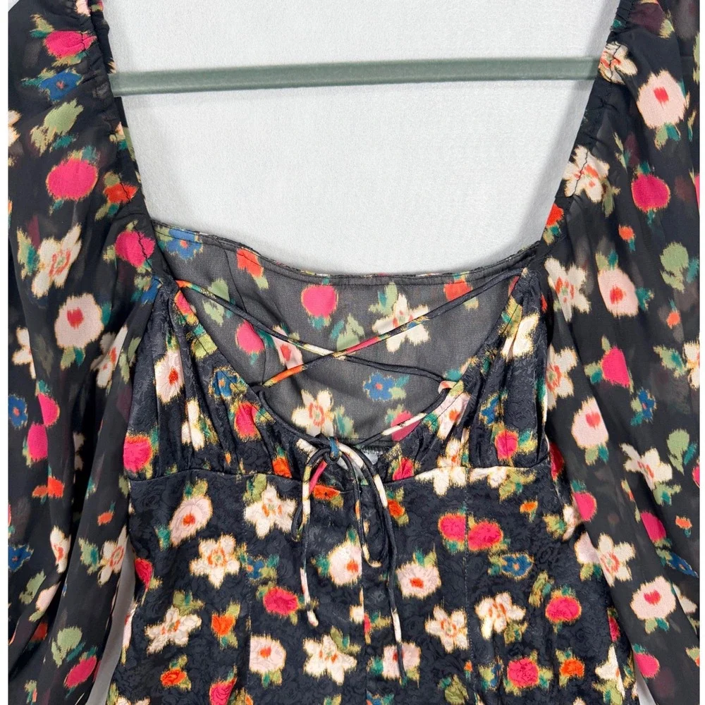 Urban Outfitters Romper Shorts Medium‎ Black Floral NWOT Satin Chiffon Sleeve